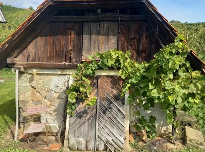 Holiday home Auszeit Kloch